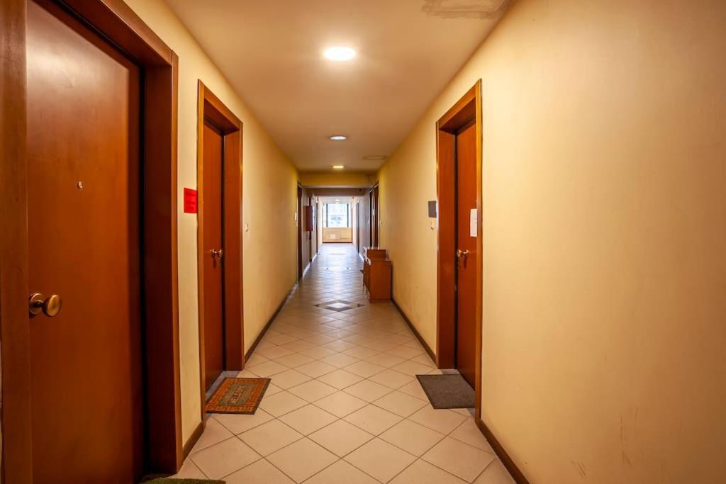 סלוניקי Railway Area Studio Parking מראה חיצוני תמונה